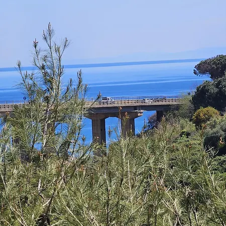 Nika * קסטלדאצ'ה